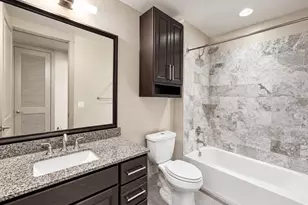 10401 Town and Country St Way, Houston, TX 77024 - Photo 11