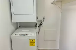 4639 Wild Indigo St, Houston, TX 77027 - Photo 15