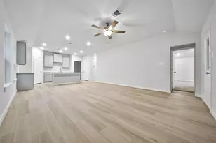 814 Scribe, New Caney, TX 77357 - Photo 5