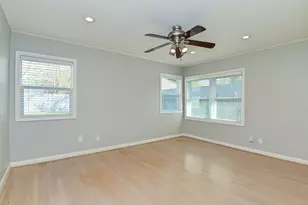 9822 Larston St, Houston, TX 77055 - Photo 29