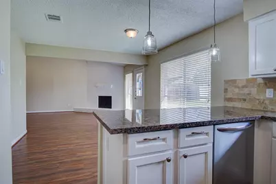 3038 Mosby Drive, Sugar Land, TX 77479 - Photo 7