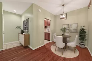 10053 Westpark Dr, Houston, TX 77042 - Photo 5