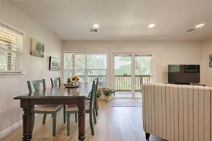 207 Hickory Dr, Sheridan, TX 77475 - Photo 7
