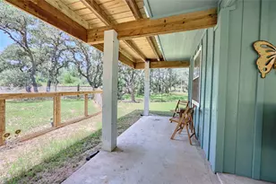 207 Hickory Dr, Sheridan, TX 77475 - Photo 15