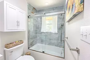 207 Hickory Dr, Sheridan, TX 77475 - Photo 13