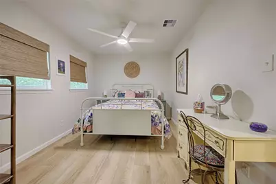 207 Hickory Drive, Sheridan, TX 77475 - Photo 11