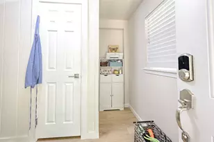 207 Hickory Dr, Sheridan, TX 77475 - Photo 23