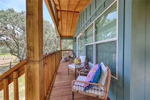 207 Hickory Dr, Sheridan, TX 77475 - Photo 27