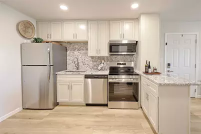 207 Hickory Drive, Sheridan, TX 77475 - Photo 7