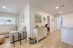 207 Hickory Dr, Sheridan, TX 77475 - Photo 9