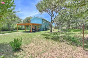 207 Hickory Dr, Sheridan, TX 77475 - Photo 31