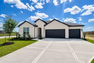 357 Dallas Mdws Dr, Dayton, TX 77535 - Photo 1
