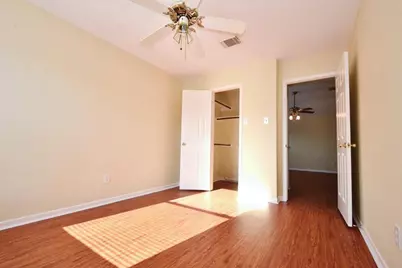 15410 Oak Lake Glen Dr, Sugar Land, TX 77498 - Photo 19