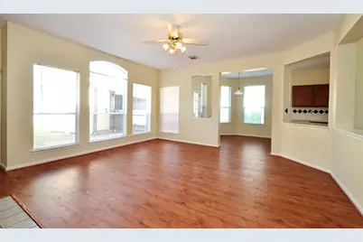 15410 Oak Lake Glen Dr, Sugar Land, TX 77498 - Photo 5