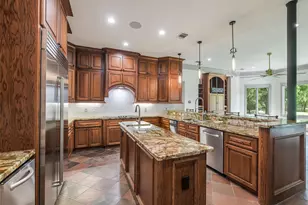 11410 Outpost Cove Dr, Willis, TX 77318 - Photo 11