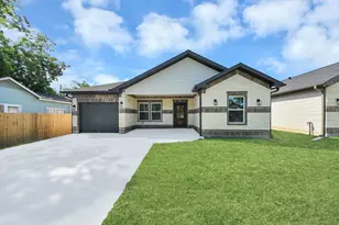 608 Miriam St, Baytown, TX 77520 - Photo 35