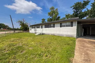 4602 N Wayside Dr, Houston, TX 77028 - Photo 11