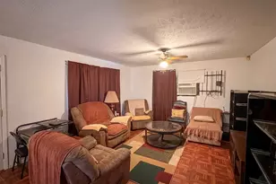 4602 N Wayside Dr, Houston, TX 77028 - Photo 3