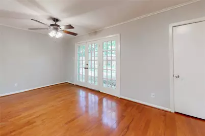 5338 Creekbend Drive, Houston, TX 77096 - Photo 5