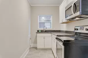 1215 W Gray St, Houston, TX 77019 - Photo 7