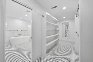 6423 Cindy Ln, Houston, TX 77008 - Photo 25