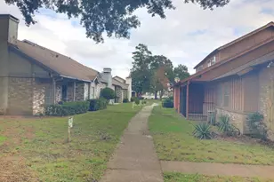 12335 W Village Dr, Houston, TX 77039 - Photo 41
