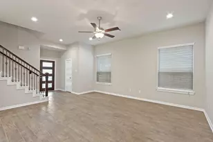 7011 Golden Groundsel Dr, Katy, TX 77493 - Photo 5