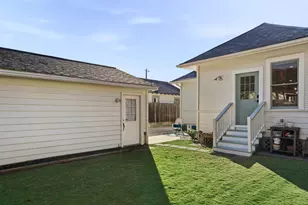 727 E 25th St, Houston, TX 77008 - Photo 25