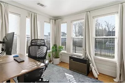 727 E 25th Street, Houston, TX 77008 - Photo 11