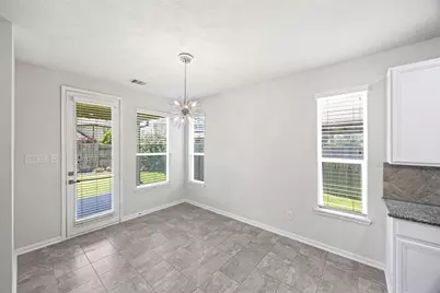 15211 Sunlight Bay Court, Cypress, TX 77429 - Photo 17