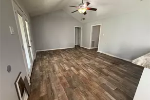 4910 29th St, Dickinson, TX 77539 - Photo 9