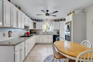 905 Bartlett Rd, Katy, TX 77493 - Photo 13