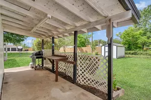 905 Bartlett Rd, Katy, TX 77493 - Photo 35