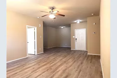 822 N Katydid Court, Conroe, TX 77301 - Photo 9