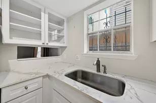 6201 Beverly Hill St, Houston, TX 77057 - Photo 11