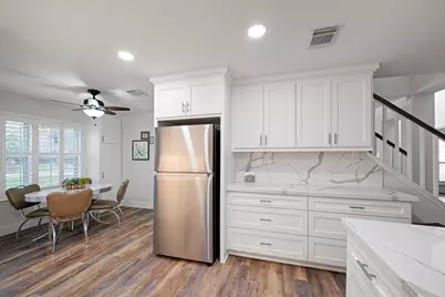 1514 Pine Ridge Lane, Pearland, TX 77581 - Photo 9