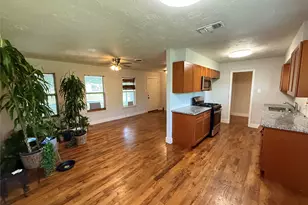 10317 Kelburn Dr, Houston, TX 77016 - Photo 1