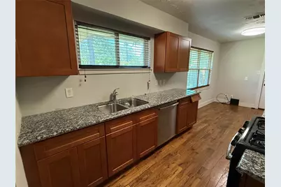 10317 Kelburn Drive, Houston, TX 77016 - Photo 7