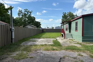 16211 N Shore Dr, Channelview, TX 77530 - Photo 23