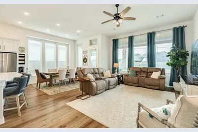 4010 Shackleton Court, Rosharon, TX 77583 - Photo 5