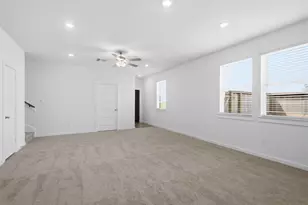 13727 Olympic River Ln Dr, Iowa Colony, TX 77583 - Photo 9