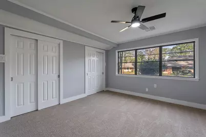 105 N Woodsway Street E, Conroe, TX 77301 - Photo 21