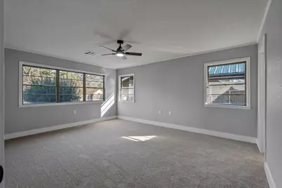 105 N Woodsway Street E, Conroe, TX 77301 - Photo 25