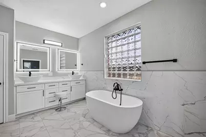 11709 Shoal Landing Street, Pearland, TX 77584 - Photo 41