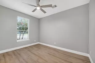11709 Shoal Landing St, Pearland, TX 77584 - Photo 7