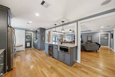 4801 Willowbend Boulevard, Houston, TX 77035 - Photo 13