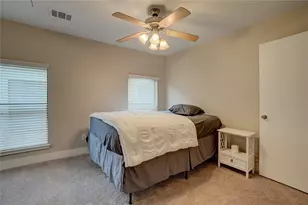 5911 Petty St, Houston, TX 77007 - Photo 39