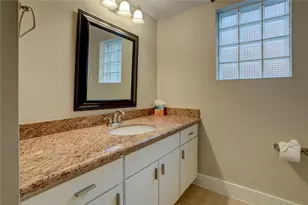 5911 Petty St, Houston, TX 77007 - Photo 19