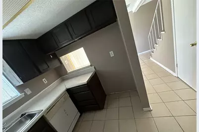 1519 S 8th Street, La Porte, TX 77571 - Photo 11