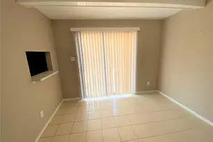 1519 S 8th St, La Porte, TX 77571 - Photo 3